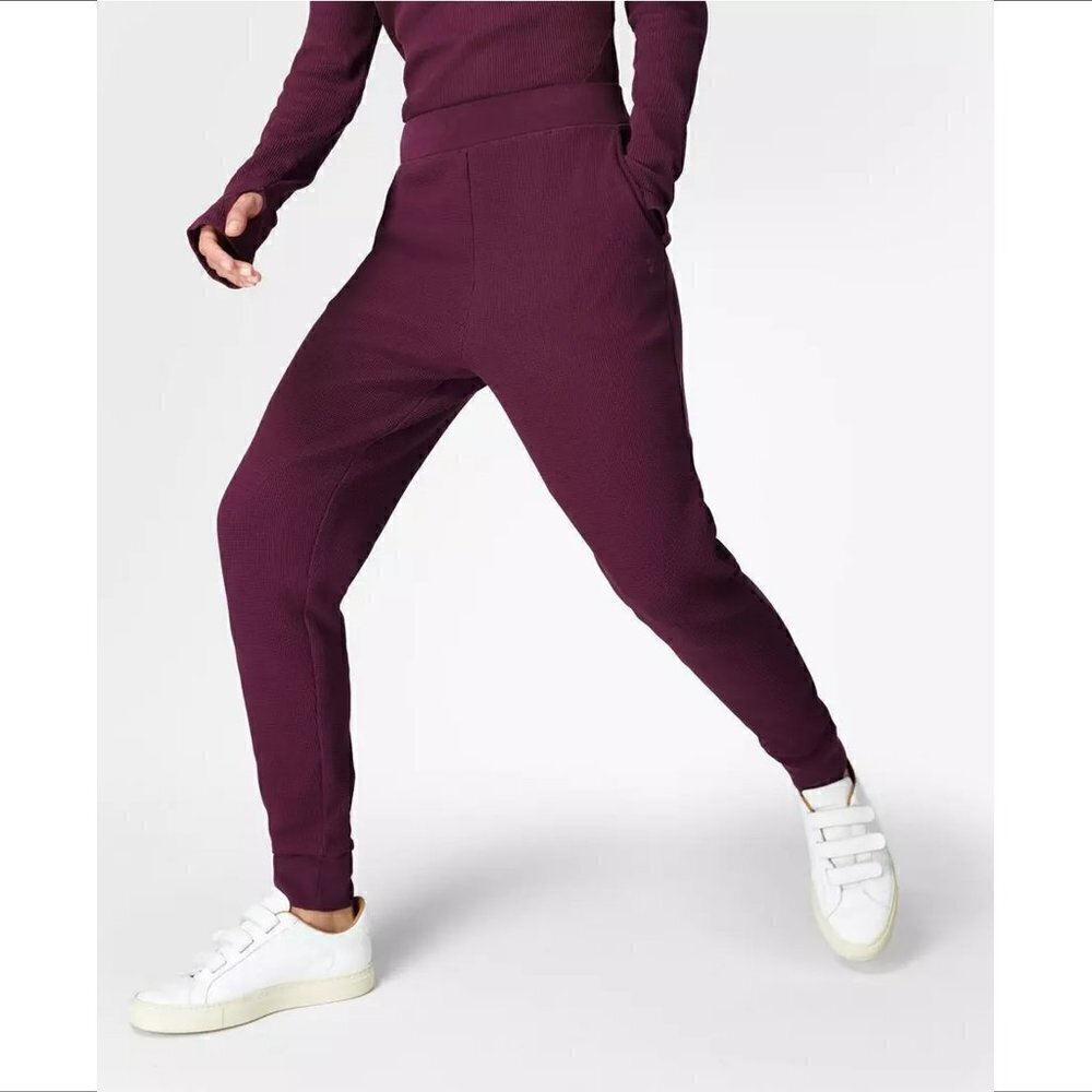 Sweaty Betty Laid Back Joggers plum red waffle texture pants yoga new Small